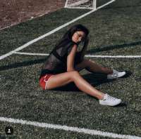 Alev-alev otelde buluşan kız Nurçin