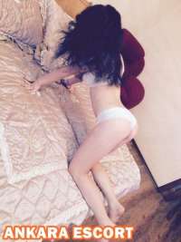 Arsız kumral eskort Rezzan