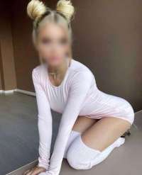 Atakent Escort Numaraları: Tutkunuzla Buluşacak Mükemmel Hizmetler