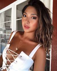 Baştan çıkaran sakso çeken kız Ceren