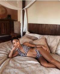 Baştan çıkaran sakso çeken kız Ceren