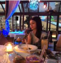 Benzersiz eve gelen kız Füsun