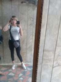 Cazibeli buğday tenli hatun Perran