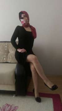 Çekici beyaz tenli hanım Ayda