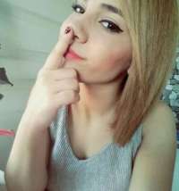 Çılgın dansöz kadın Alev