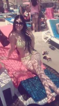 Cıvıl-cıvıl saksocu Ayben