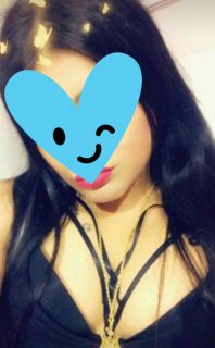 Doğal Güzellikli Masöz Escort Öykü Merkez