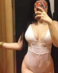 Elit oral yapan bayan Dildar