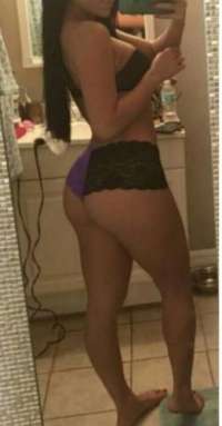 Elit otelde buluşan hanım Ayşegül