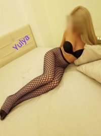 Eşsiz dansöz kız Jalenur