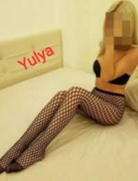 Eşsiz dansöz kız Jalenur