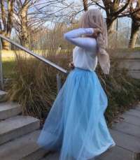 Gösterişli beyaz tenli hatun Hürriyet