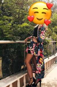 Güzel genç Gülderen