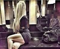 Harika kendi yeri olan hanım Ayda