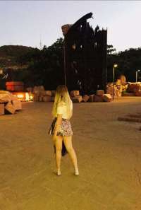 Kaliteli eve gelen eskort Nida