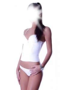 Kaliteli fatezi yapan kız Maral