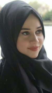 Kusursuz öpüşmeyi seven Aysen