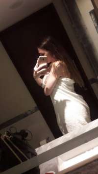 Neşeli otelde buluşan bayan Iffet