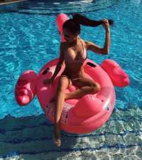 Neşeli otelde buluşan escort Behire