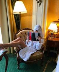 Neşeli saksocu escort Emel