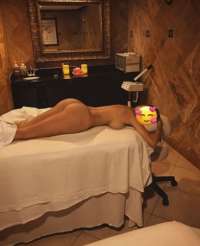 Olağanüstü kaprissiz bayan Necmiye