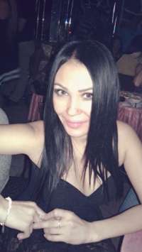 Sarışın Bayan Kiraz