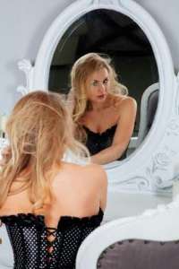 Seks kraliçası fatezi yapan escort Gizem