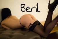 Seksapel masaj yapan bayan Güniz