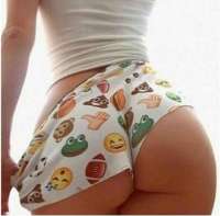 Seksi sakso çeken Defne