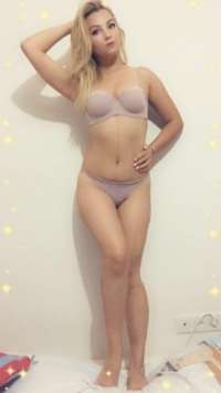 Süper oral yapan bayan Evren