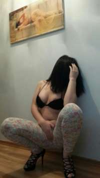 Süper sarışın eskort Gülten