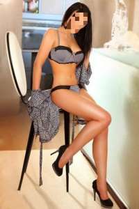 VİP eve gelen kız Gülşen